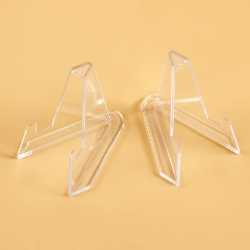 Plastik üçgen teşhir standı hatıra parası teşhir Standı Şeffaf Dekoratif Standı Kartvizit Madalya Üçgen Standı Görüntü 4