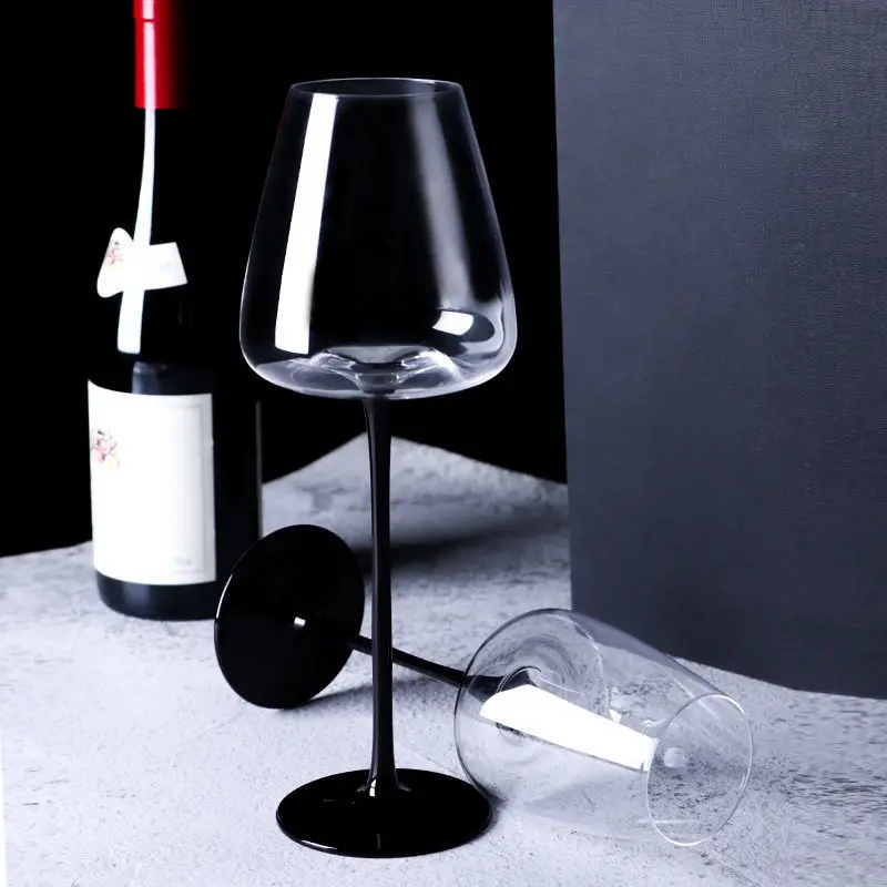 Kırmızı Çubuk Siyah Alt Bordo Cam şarap bardağı Kırmızı Köşk Siyah Alt Siyah papyon cam kırmızı şarap şişesi şarap bardağı Lüks Kadeh Görüntü 2